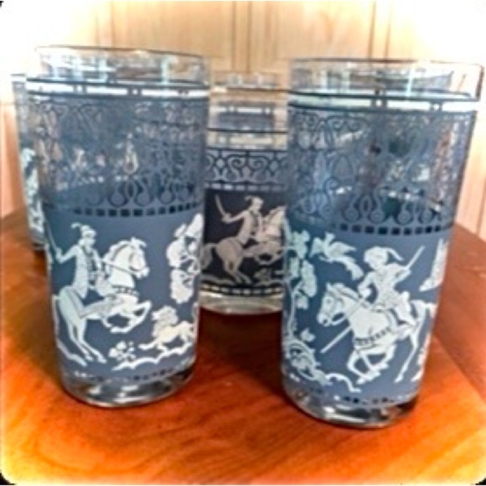Mid-Century Jeanette Glasses and Ice Bucket - Picture 7 of 7